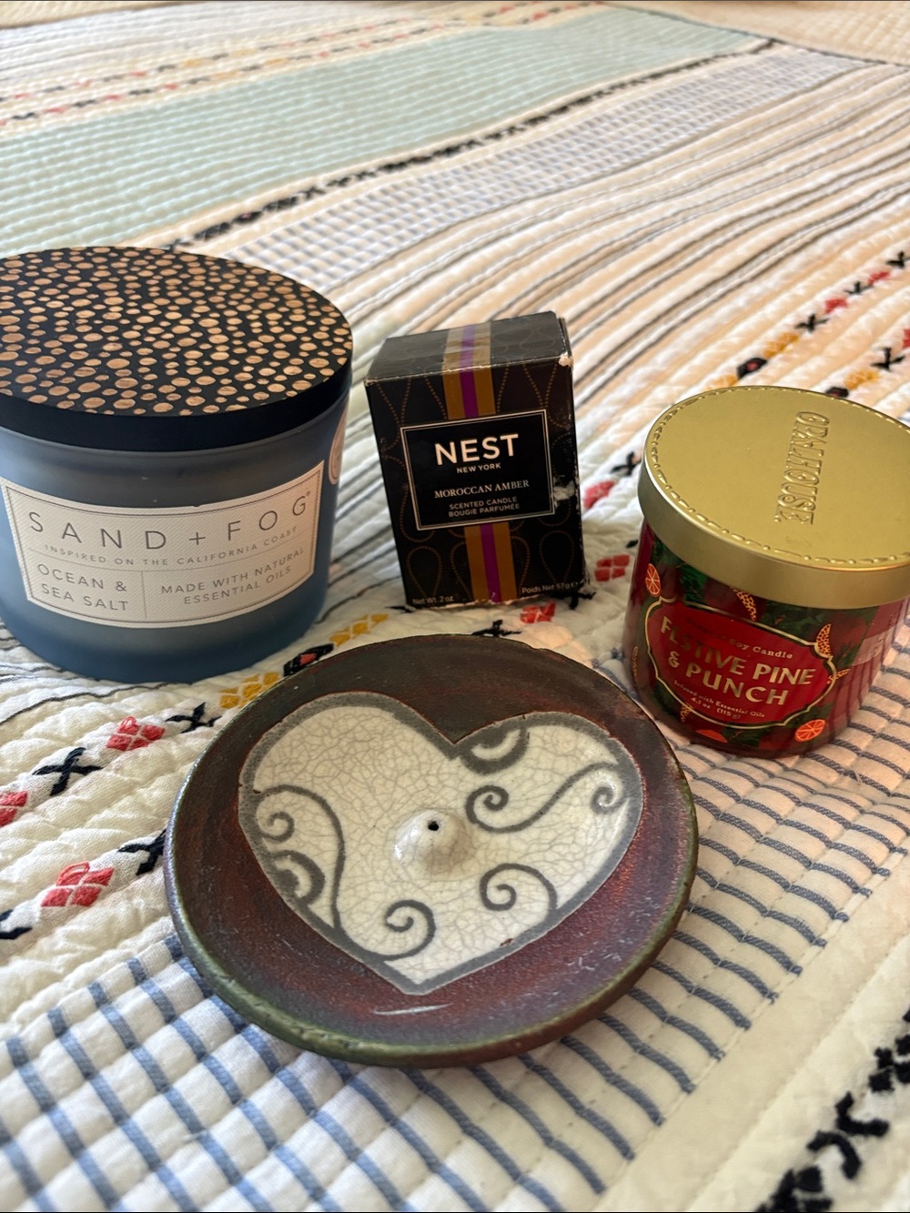 Premium Candles and Ceramic Heart Incense Holder in Brown and White